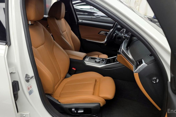 2023 BMW 3 серии с пробегом 49 825 км