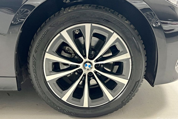 2023 BMW 3 серии с пробегом 13 097 км