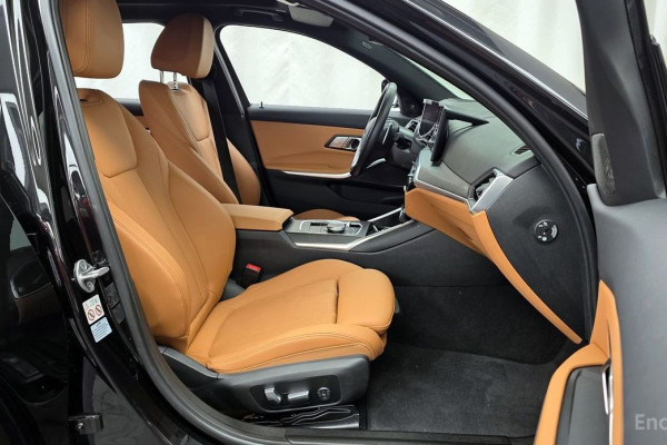 2023 BMW 3 серии с пробегом 31 689 км