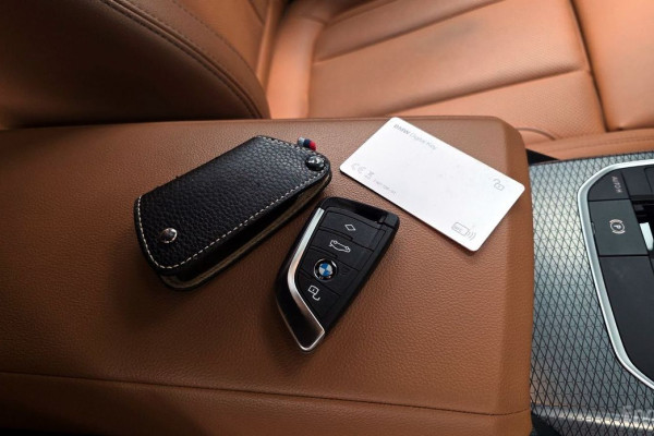 2023 BMW 3 серии с пробегом 49 825 км