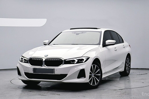 2023 BMW 3 серии с пробегом 25 508 км