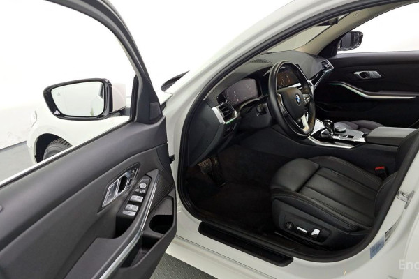 2022 BMW 3 серии с пробегом 74 402 км