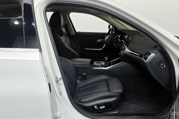 2022 BMW 3 серии с пробегом 74 402 км