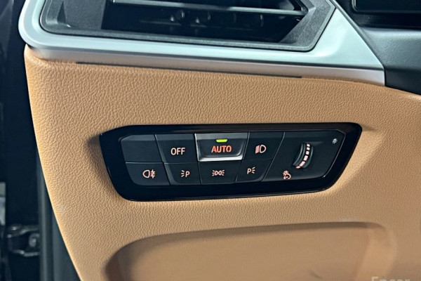 2023 BMW 3 серии с пробегом 13 097 км