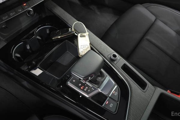 2022 Audi A4 с пробегом 44 291 км