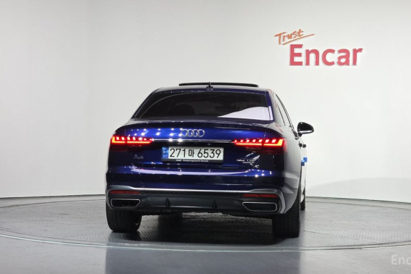 2022 Audi A4 с пробегом 75 082 км