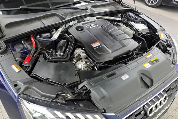 2022 Audi A4 с пробегом 75 082 км