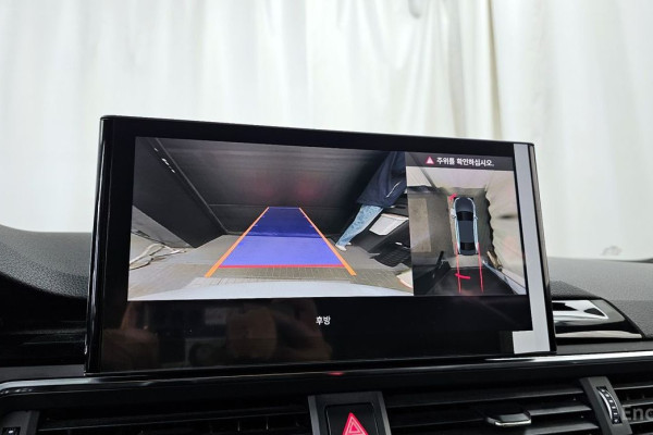 2022 Audi A4 с пробегом 40 780 км