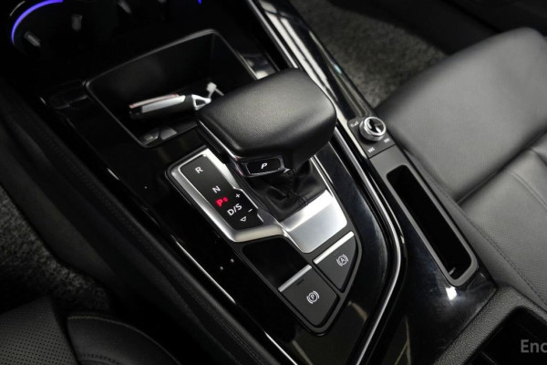 2022 Audi A4 с пробегом 75 082 км