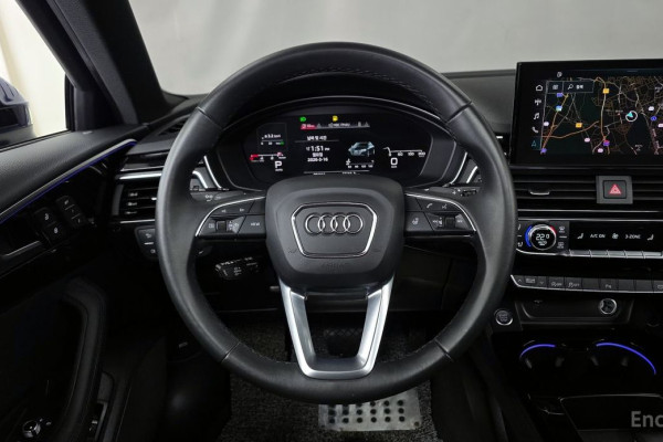 2022 Audi A4 с пробегом 75 082 км