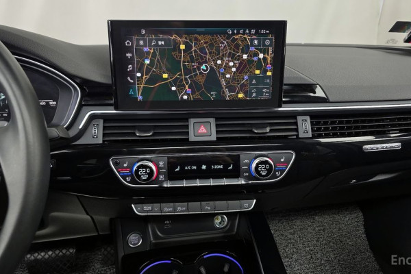 2022 Audi A4 с пробегом 75 082 км