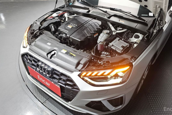 2022 Audi A4 с пробегом 34 944 км