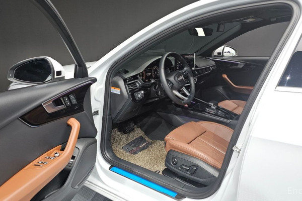 2022 Audi A4 с пробегом 34 944 км