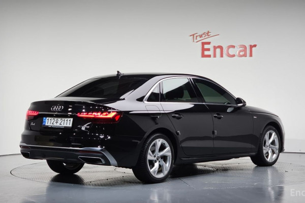 2021 Audi A4 с пробегом 33 690 км