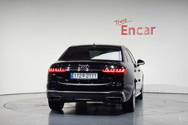 2021 Audi A4 с пробегом 33 690 км