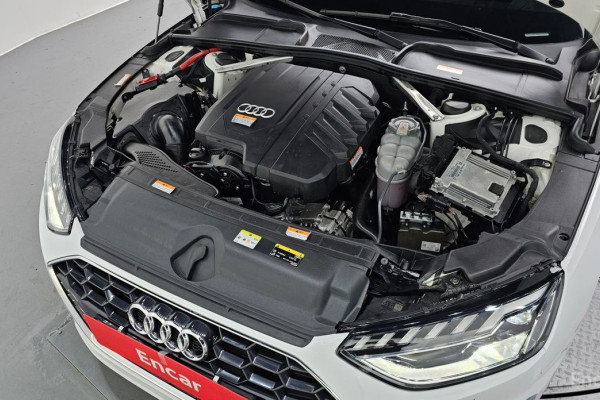 2021 Audi A4 с пробегом 23 017 км