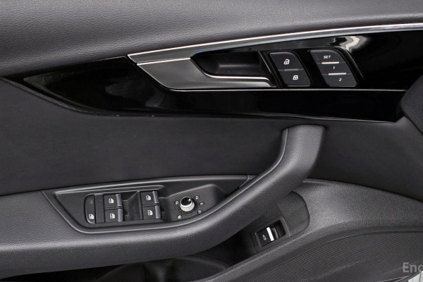 2021 Audi A4 с пробегом 65 469 км