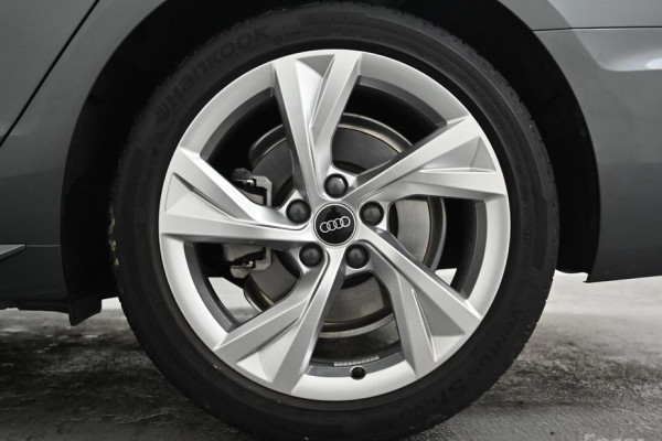 2022 Audi A4 с пробегом 21 366 км