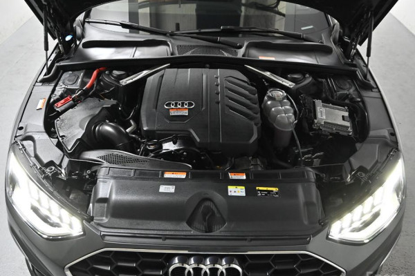 2022 Audi A4 с пробегом 21 366 км