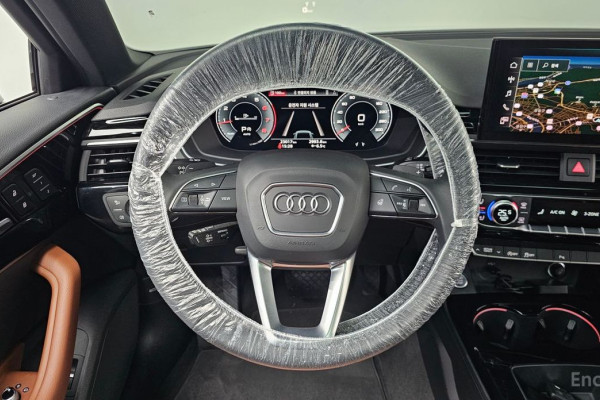 2021 Audi A4 с пробегом 23 017 км