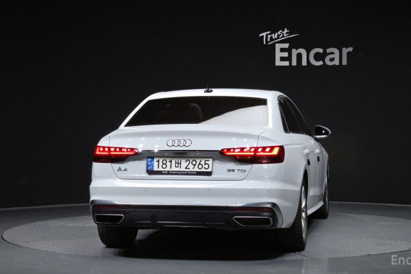 2022 Audi A4 с пробегом 78 271 км