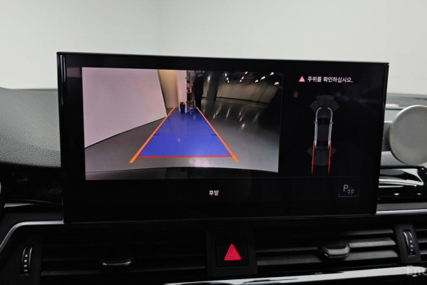 2021 Audi A4 с пробегом 33 690 км