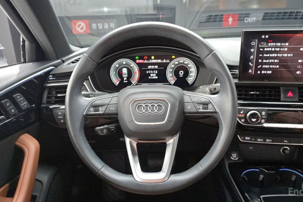 2021 Audi A4 с пробегом 38 803 км