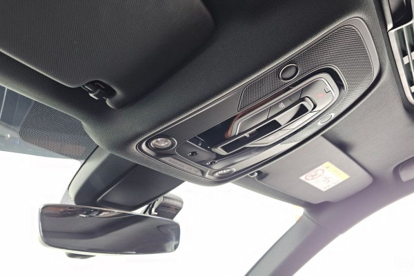 2021 Audi A4 с пробегом 23 017 км