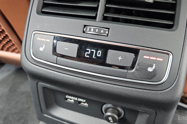 2021 Audi A4 с пробегом 23 017 км