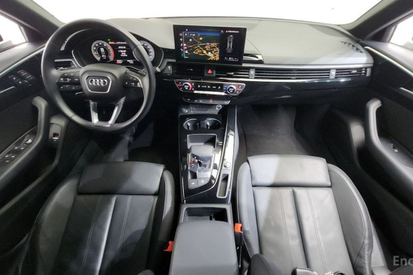2021 Audi A4 с пробегом 65 621 км