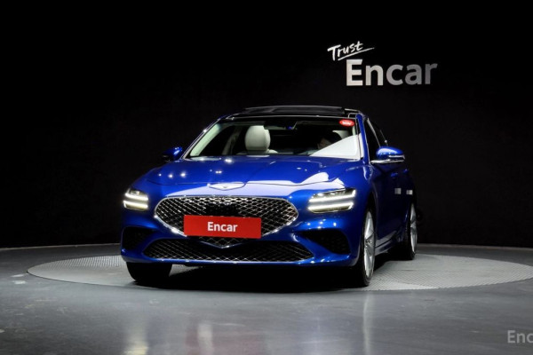 2023 Genesis G70 с пробегом 11 907 км