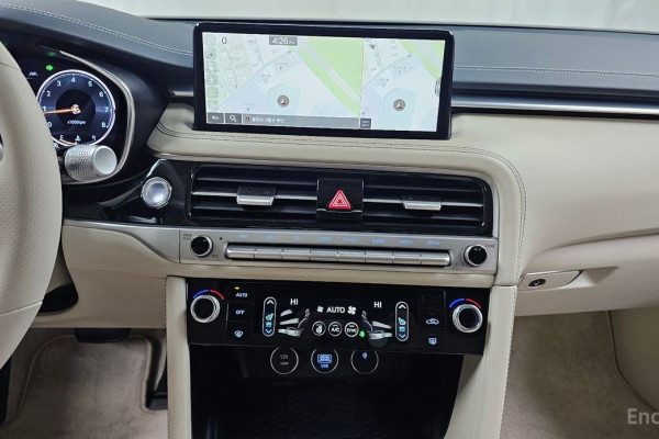 2023 Genesis G70 с пробегом 5 526 км