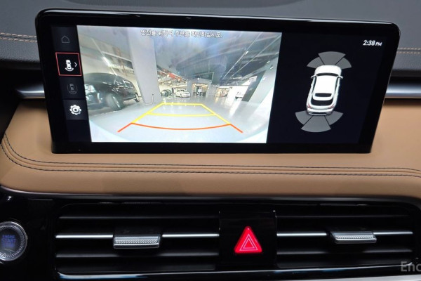 2023 Genesis G70 с пробегом 49 296 км