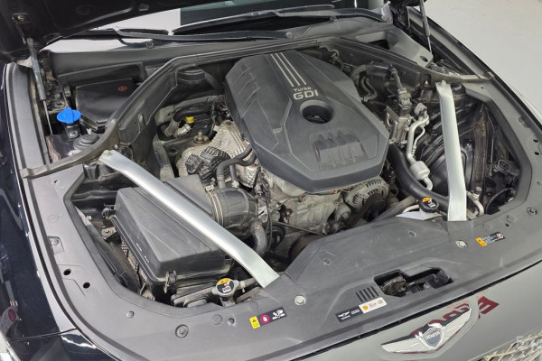 2022 Genesis G70 с пробегом 51 603 км