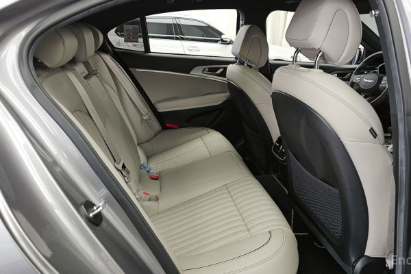 2022 Genesis G70 с пробегом 17 582 км