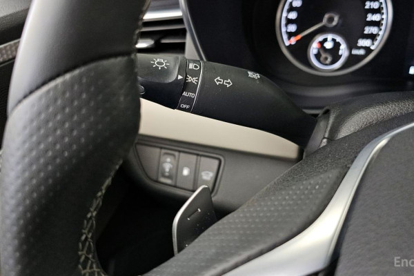 2022 Genesis G70 с пробегом 17 582 км