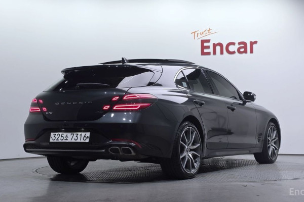 2022 Genesis G70 с пробегом 25 299 км