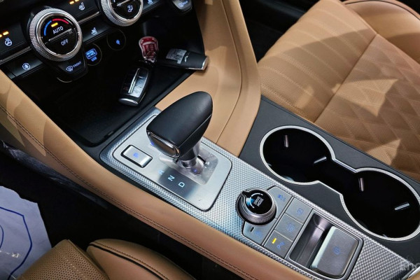 2022 Genesis G70 с пробегом 17 048 км