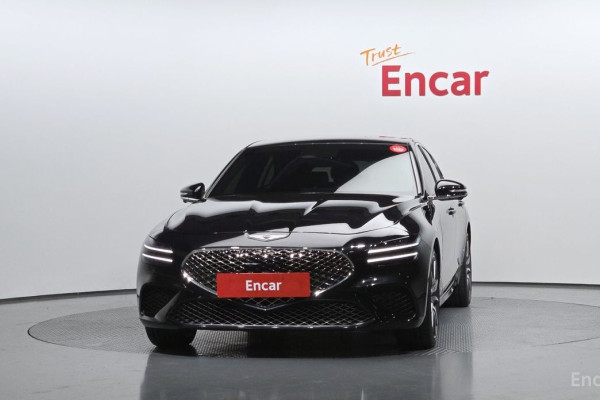2023 Genesis G70 с пробегом 30 382 км