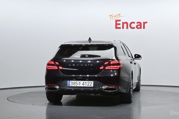 2023 Genesis G70 с пробегом 30 382 км