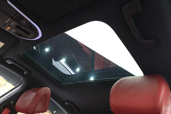 2022 Genesis G70 с пробегом 33 539 км