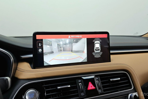 2022 Genesis G70 с пробегом 17 048 км