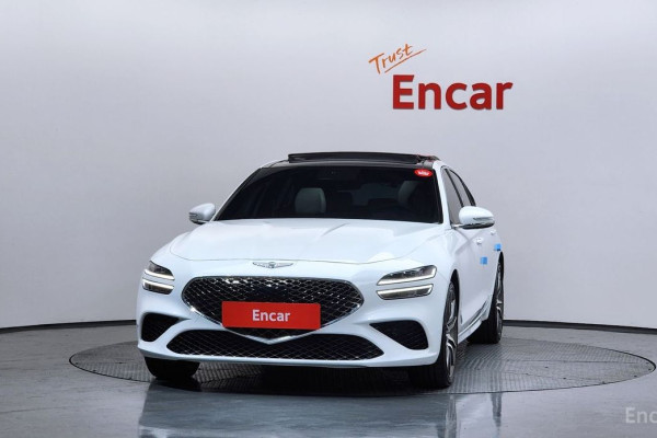 2022 Genesis G70 с пробегом 11 698 км