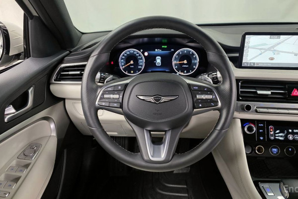 2024 Genesis G70 с пробегом 50 779 км