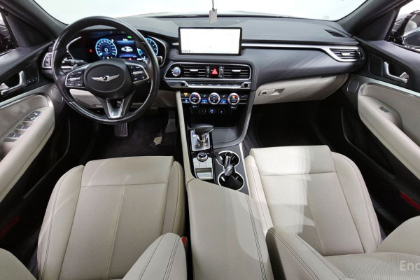 2022 Genesis G70 с пробегом 48 064 км