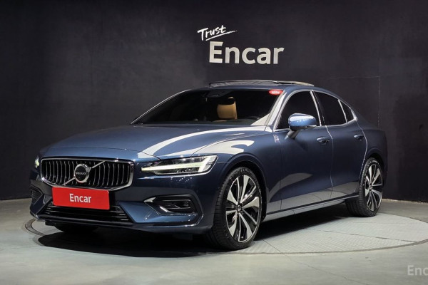 2023 Volvo S60 с пробегом 23 545 км