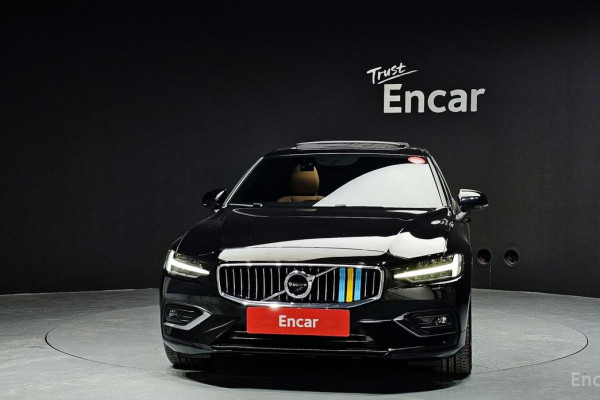 2022 Volvo S60 с пробегом 52 358 км