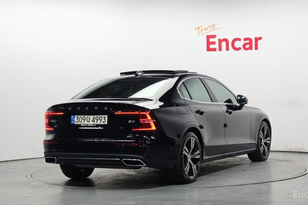 2021 Volvo S60 с пробегом 51 202 км