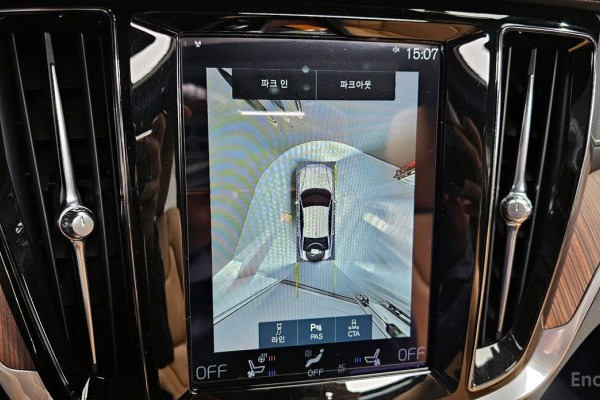 2022 Volvo S60 с пробегом 52 358 км