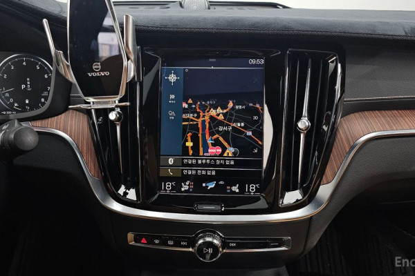 2021 Volvo S60 с пробегом 51 202 км